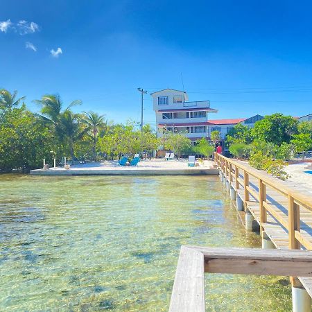 Coral View Beach Resort Utila Exterior photo