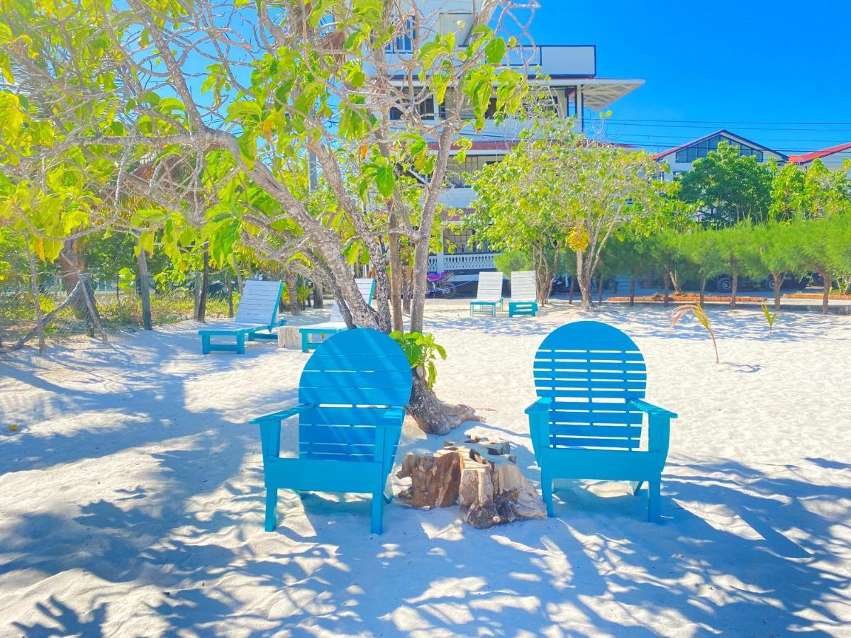 Coral View Beach Resort Utila Exterior photo